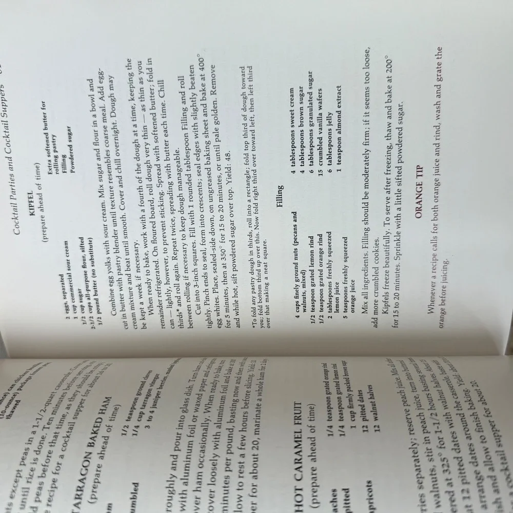 Southern Living Party Cookbook Complete‎ Menus & Entertaining Guide